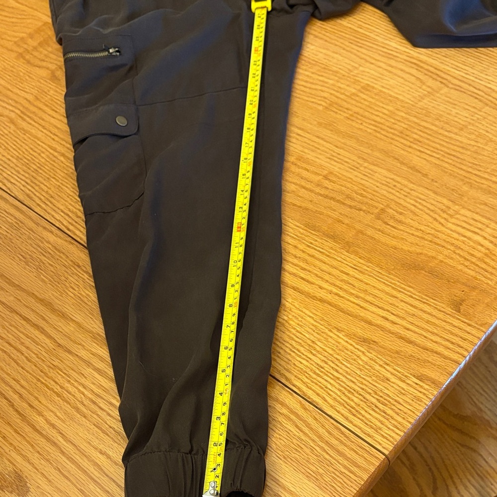 Banana Republic Dark Brown Cargo Jogger Pants NWOT - Picture 12 of 12
